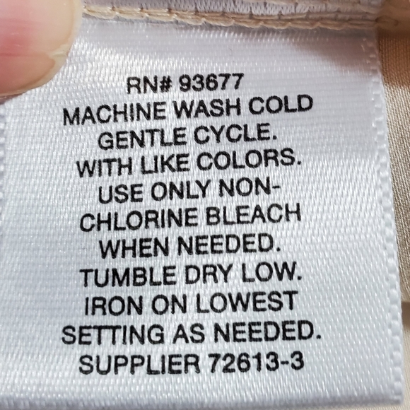 Liz Claiborne Graphic Dolman Top - Picture 8 of 8